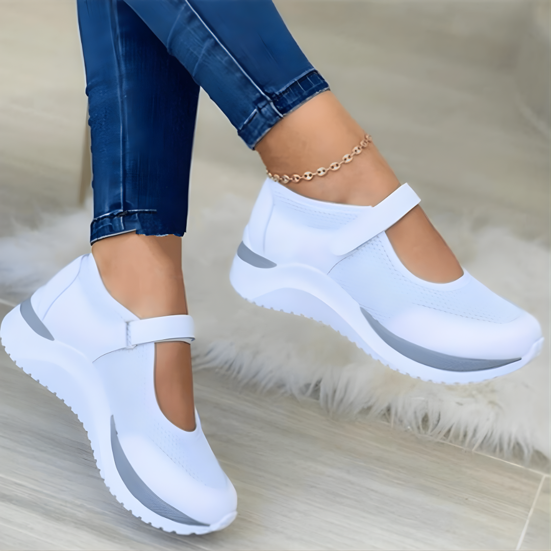 Reagan Supportive Walking Shoes