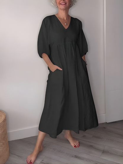 Daisy™ Elegance V-Neck Maxi Dress